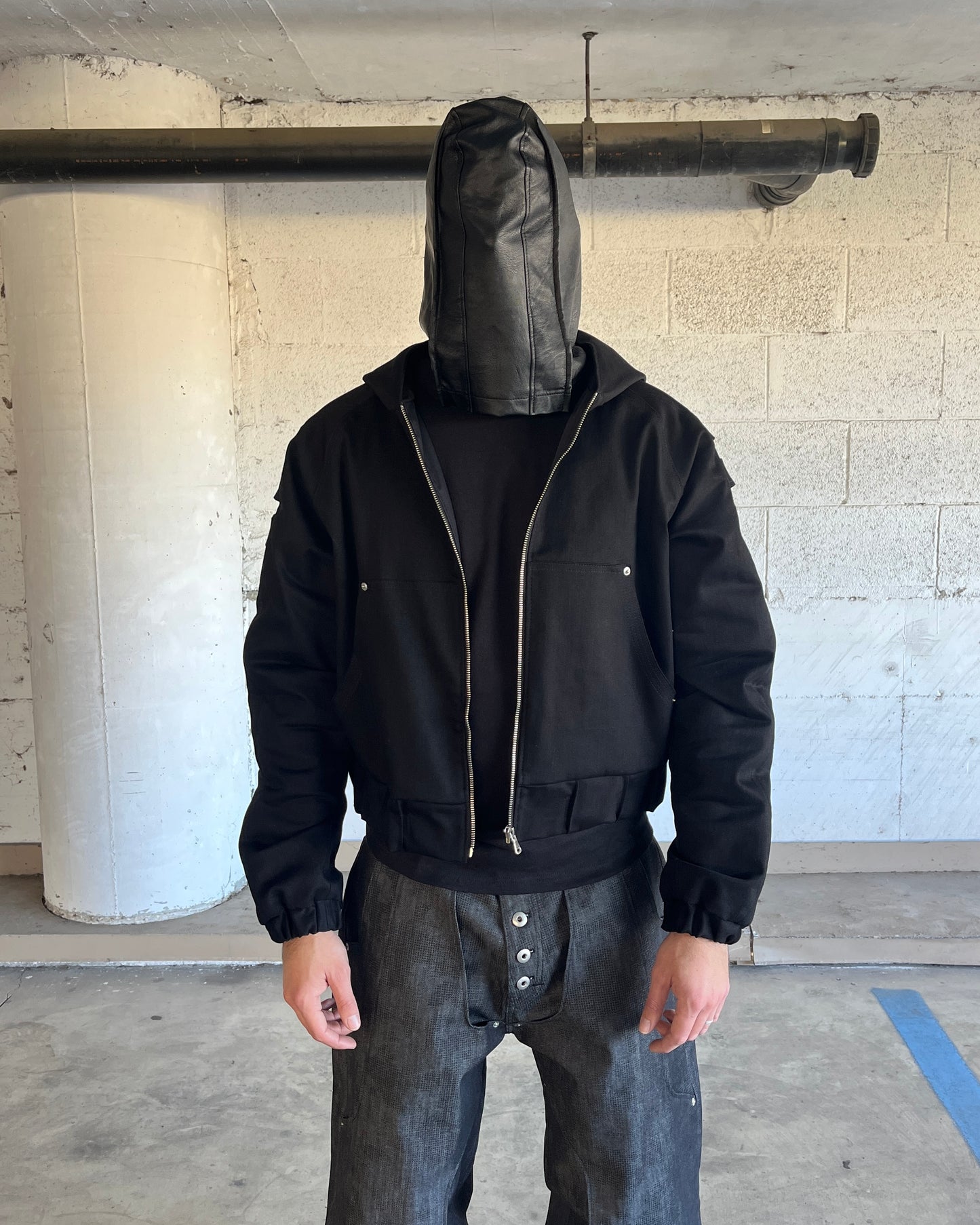 “BOMBER IN DENIM”