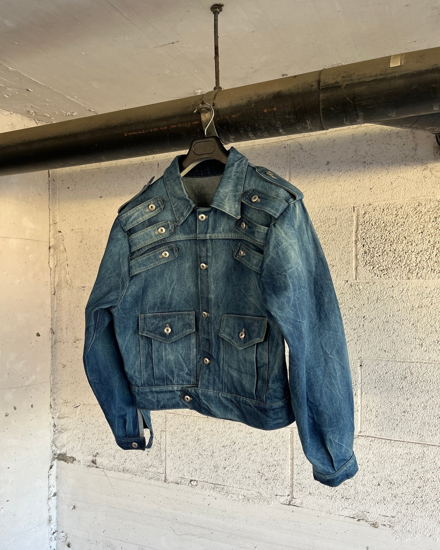 “GIACCA IN DENIM”