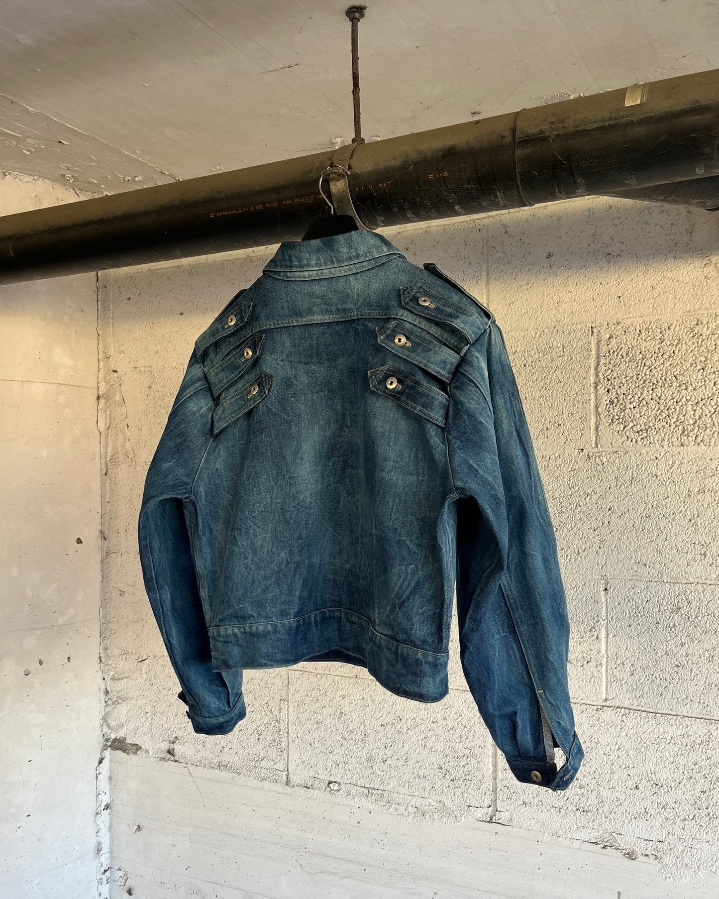 “GIACCA IN DENIM”