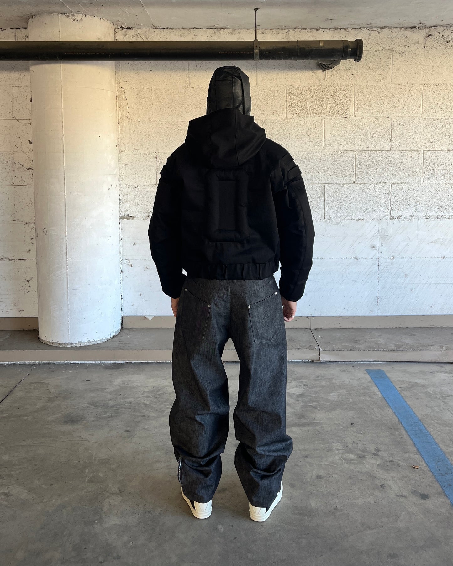 “BOMBER IN DENIM”