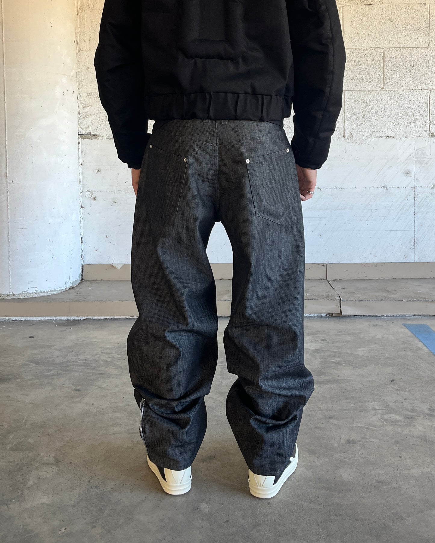 “DENIM MILITARE”